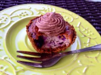 Banánovo-borůvkové cheesecake cupcakes