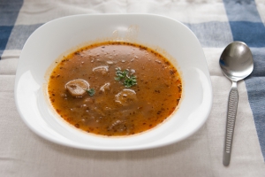 Polévka z hlívy ústřičné Polévka z hlívy ústřičné