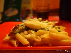 Penne s cuketou a pancettou