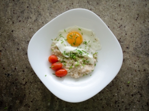 Ranní kaše s vejcem Ranní kaše s vejcem