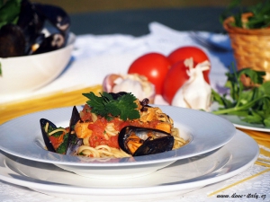 Spaghetti alle cozze (špagety se slávkami)