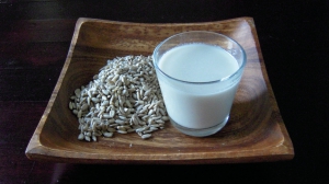 Ořechové nebo semínkové mléko Ořechové nebo semínkové mléko