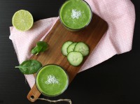 Kokosovo-banánové green smoothie