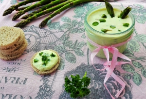 Pomazánka s chřestem Pomazánka s chřestem