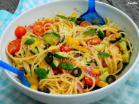 Letní špagetový salát