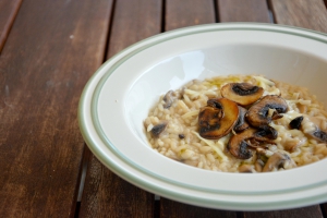 Žampionové risotto s lanýžovým olejem