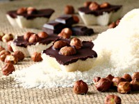 Kokosové hvězdičky se Šmakoun kokosovým krémem, čokoládou a lískovými ořechy
