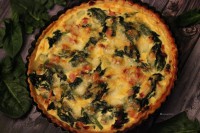 Quiche s listovým špenátem a mozzarellou