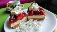 Ovocný cheesecake s jahodami