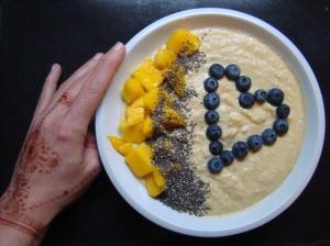 Sezamová smoothie bowl