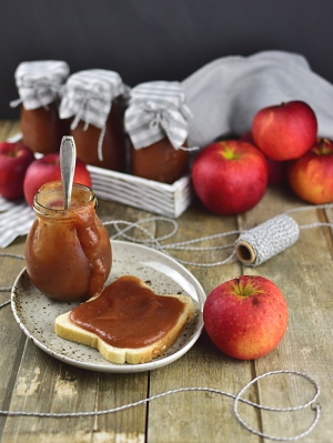 Jablečné máslo (apple butter) z pomalého hrnce