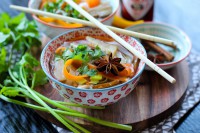 Vegetariánská polévka PHỞ