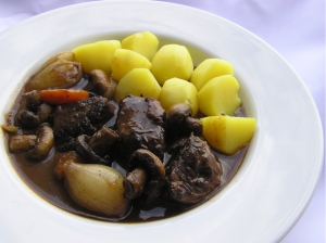 Hovězí po Burgundsku (Boeuf Bourgignon)